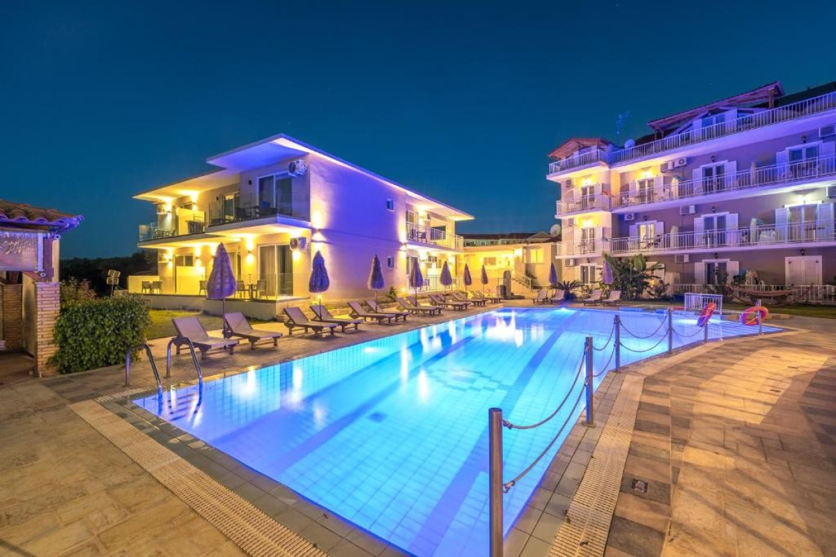 Aparthotel Ammoudi