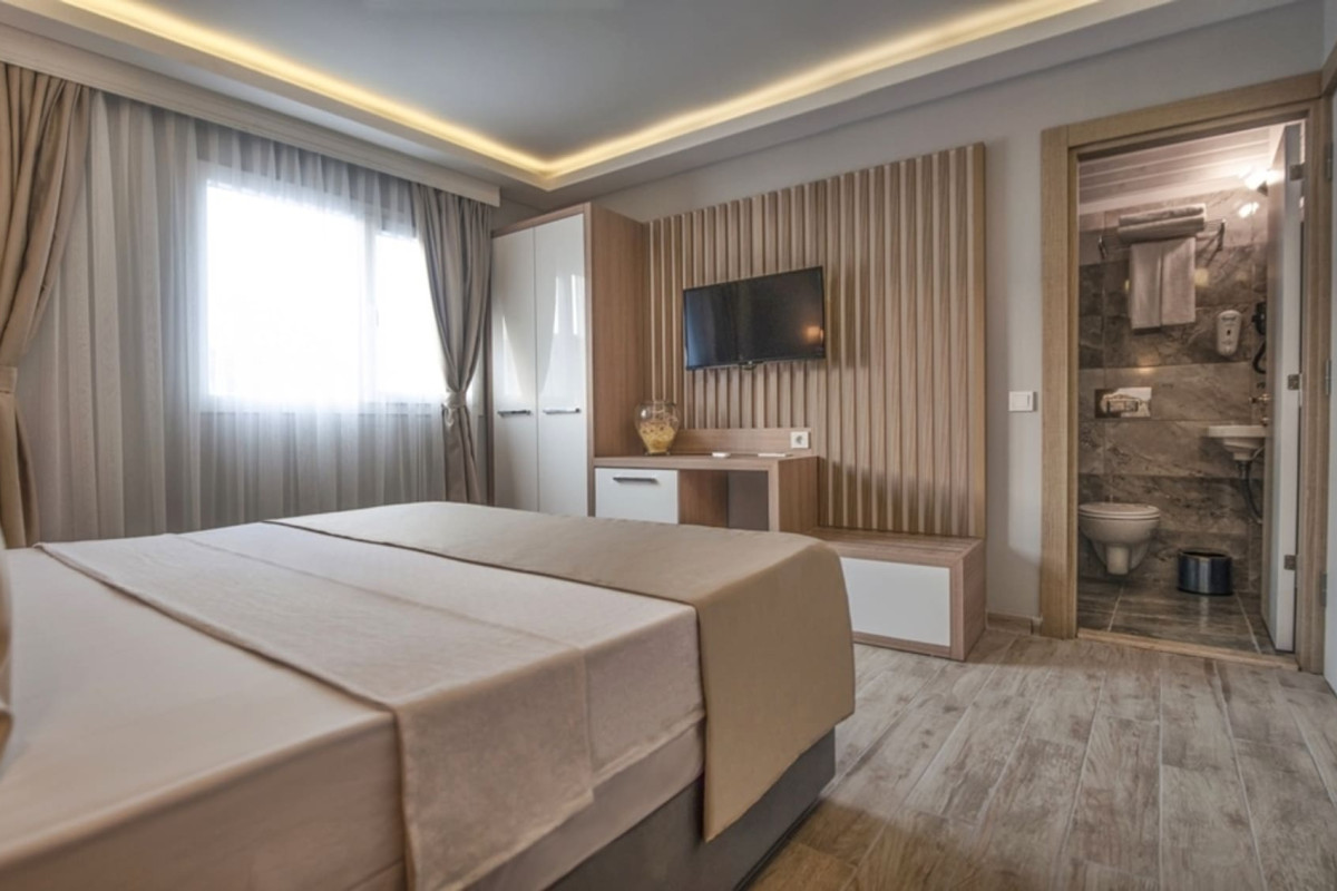 Hotel Bleu Nuit