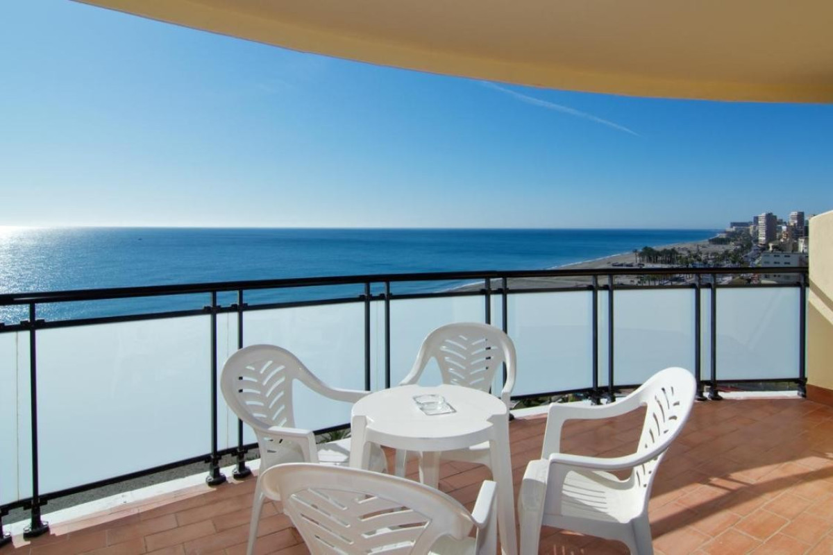 Puente Real Hotel