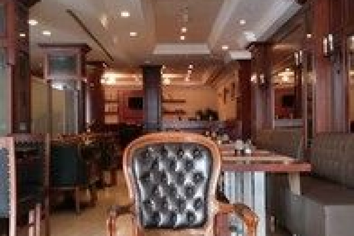 SERES HOTEL