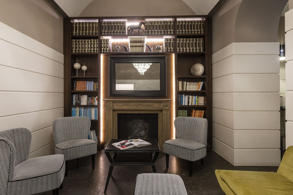 The Independent Hotel
