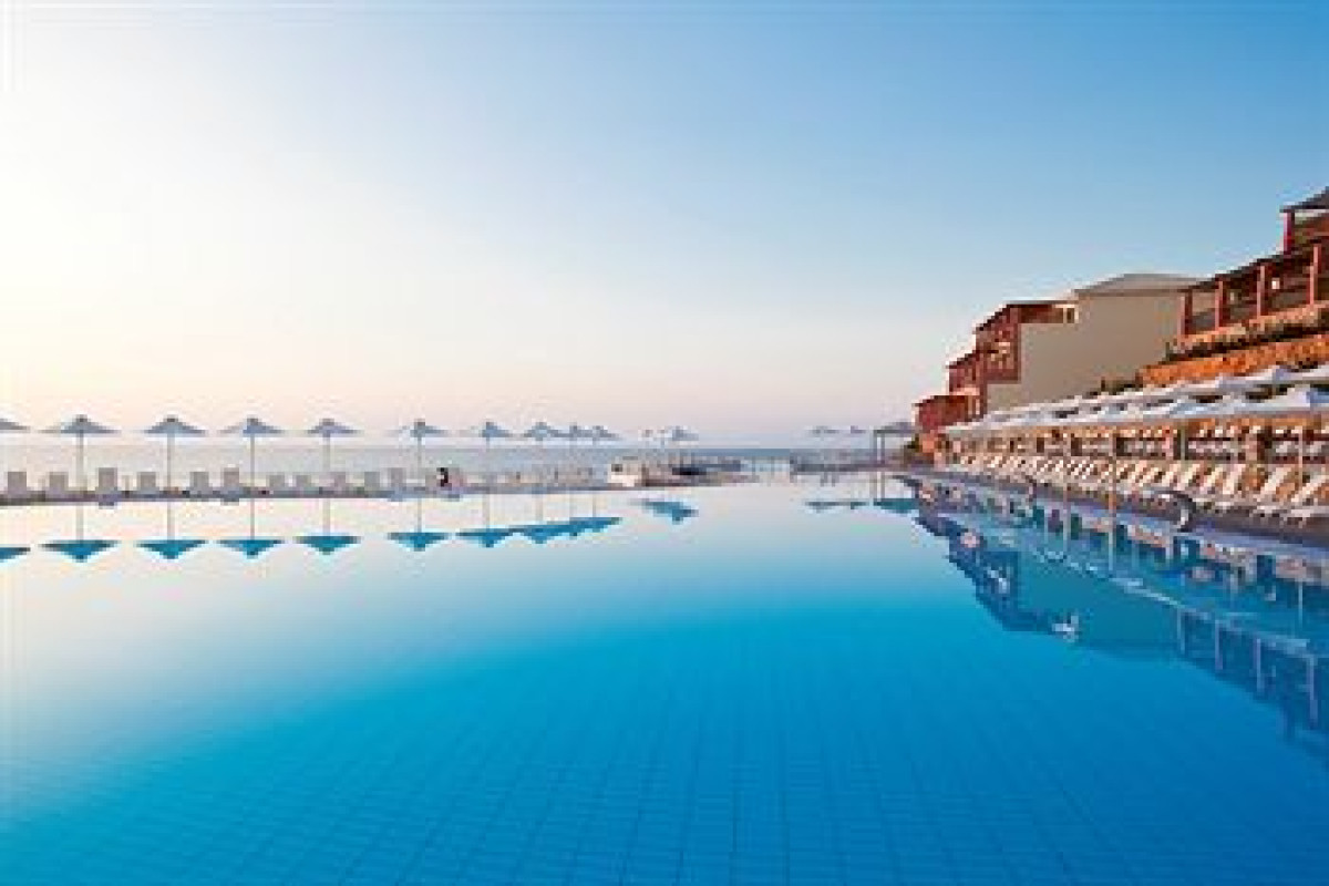 APOSTOLATA ISLAND RESORT AND SPA