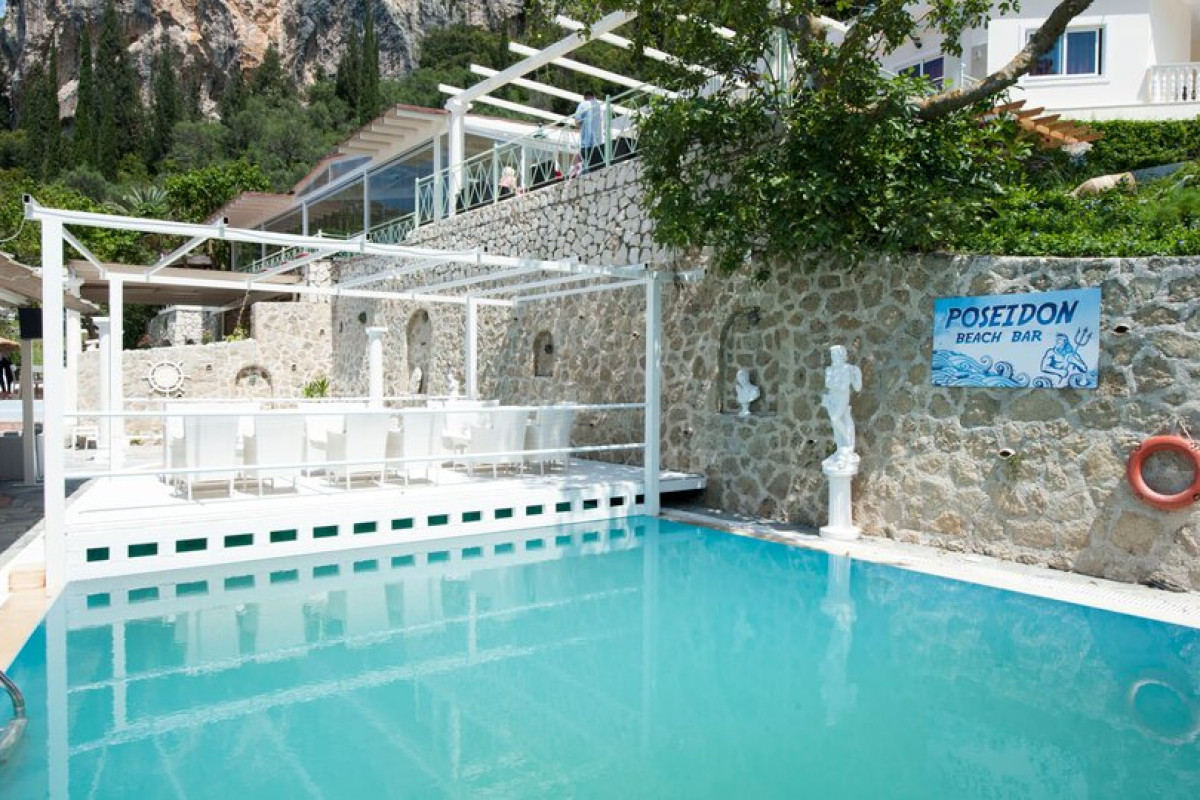 Ninos Blue Princes Beach Hotel