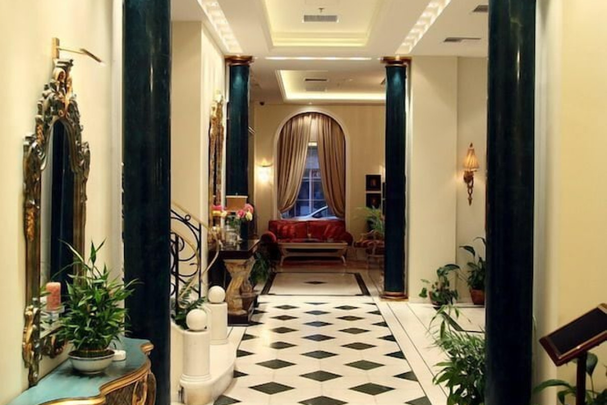 NAFSIKA PALACE