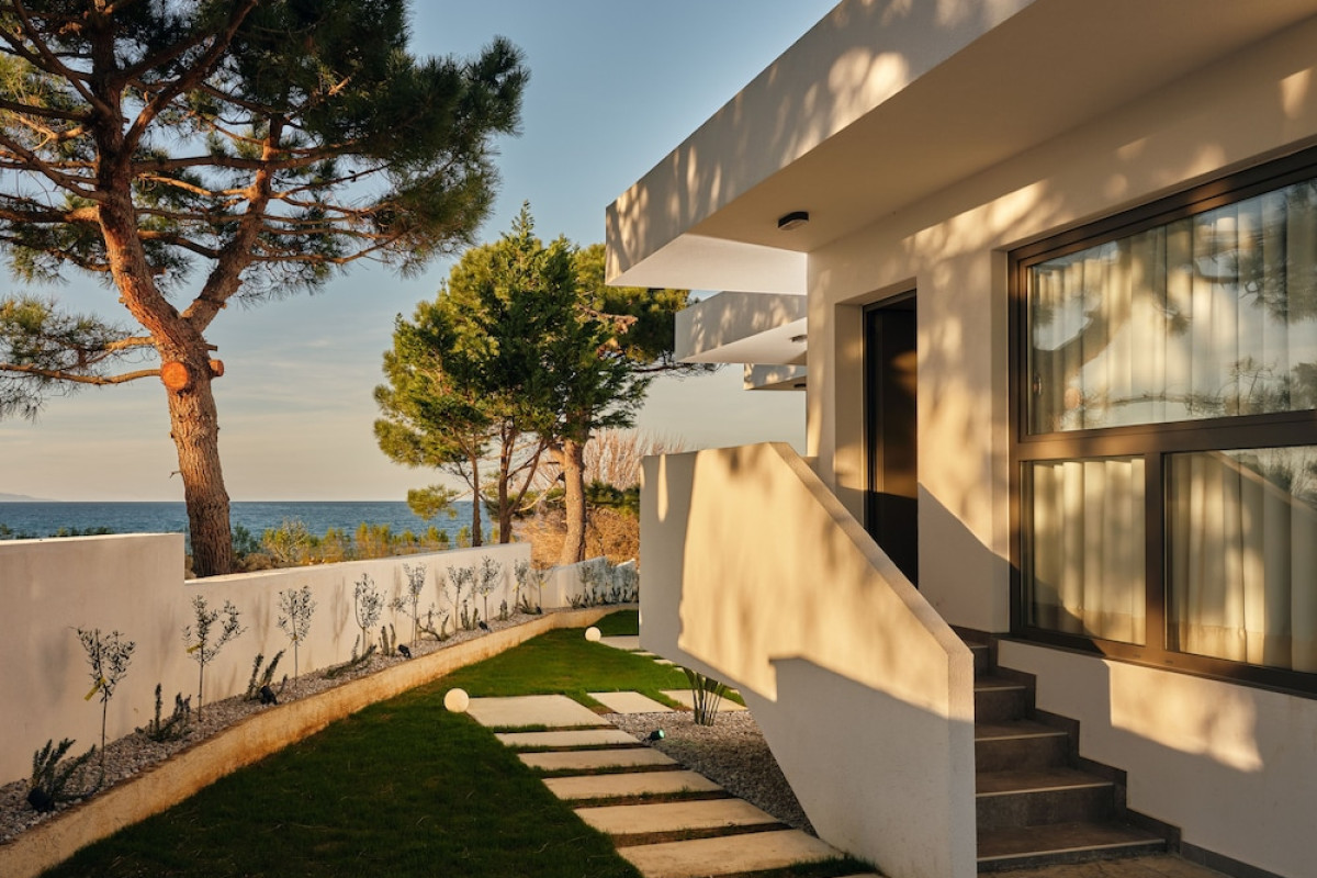 OCEANIS LUXURY SUITES