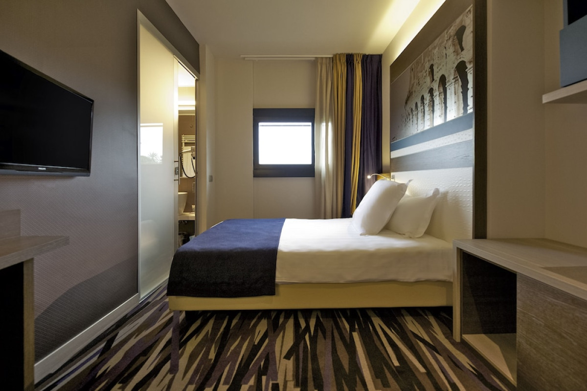 Mercure Roma Centro Colosseo