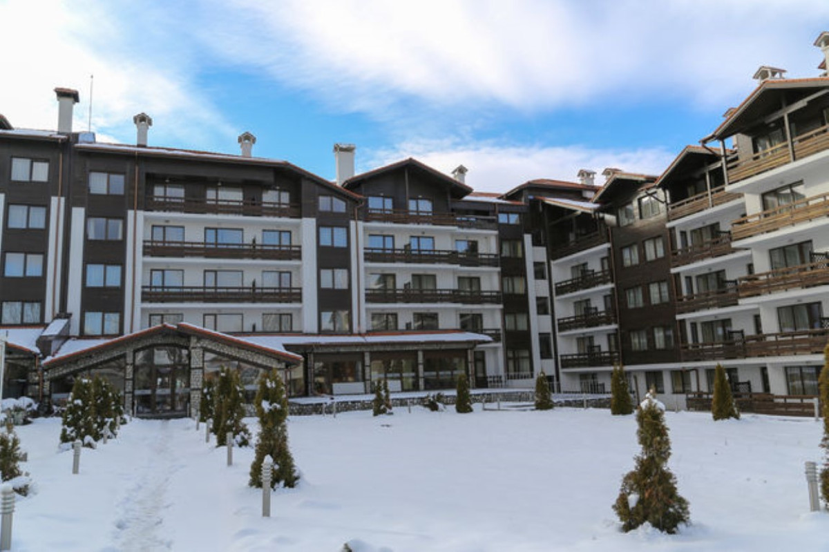 Mountain Paradise By the Walnut Trees (Bansko) 4*