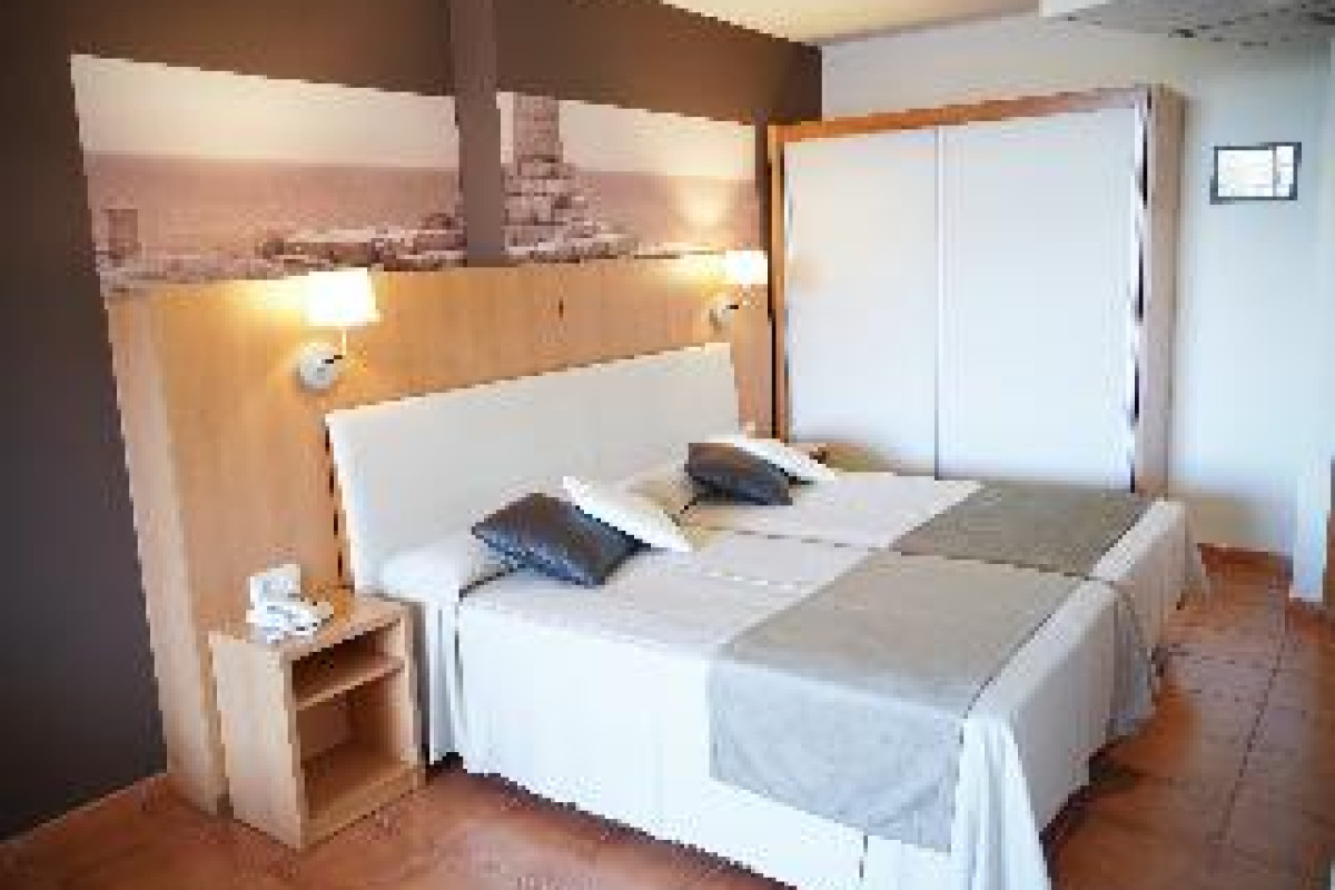 OHTELS VILLA ROMANA