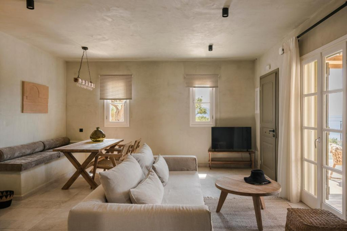 Olea di Assos Luxury Villas