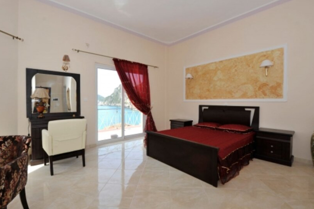 Ninos Blue Princes Beach Hotel