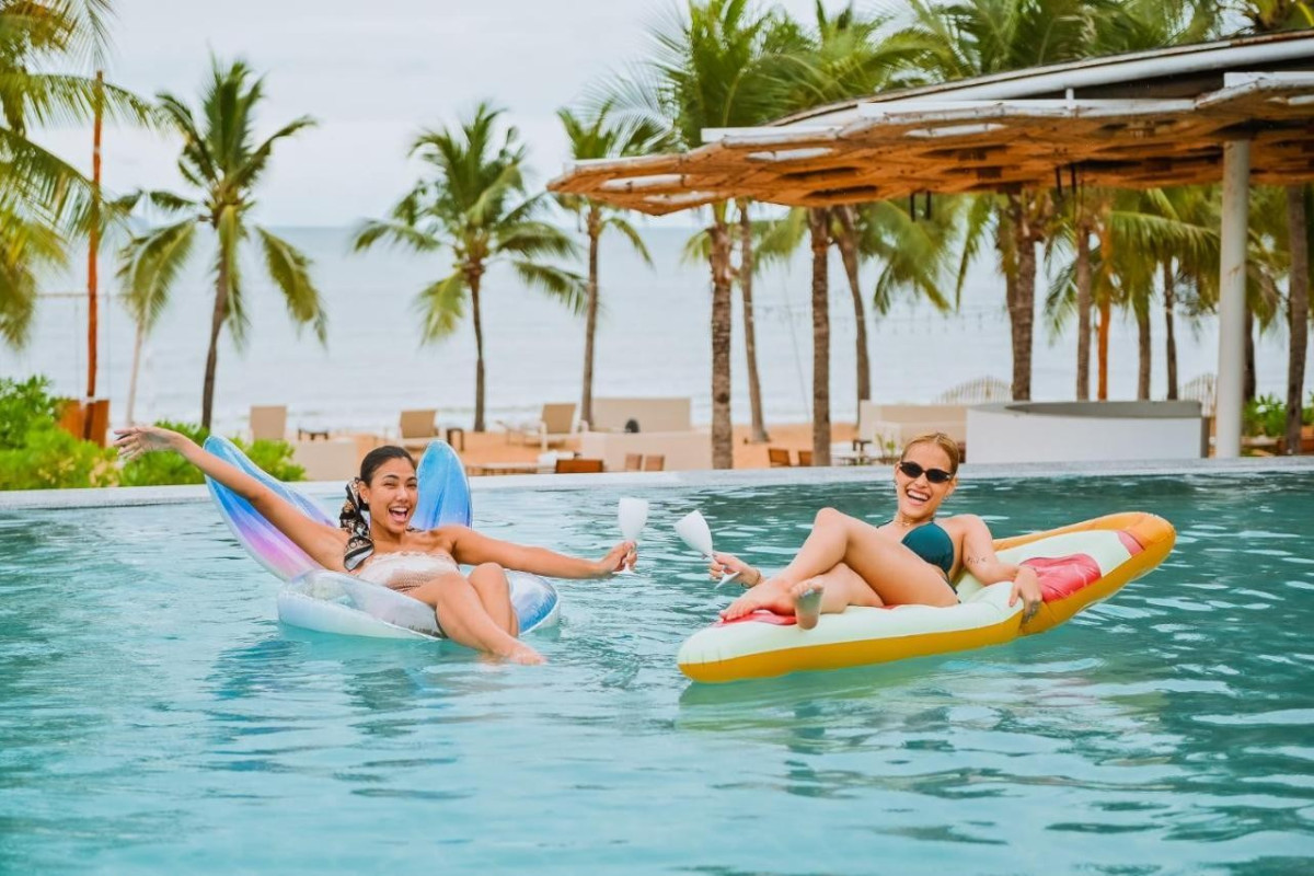 Pinnacle Grand Jomtien Resort & Beach Club