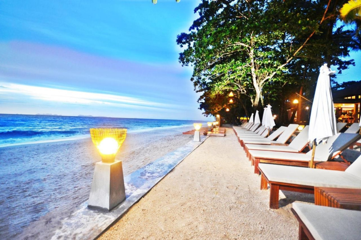 Lanta Sand Resort & Spa