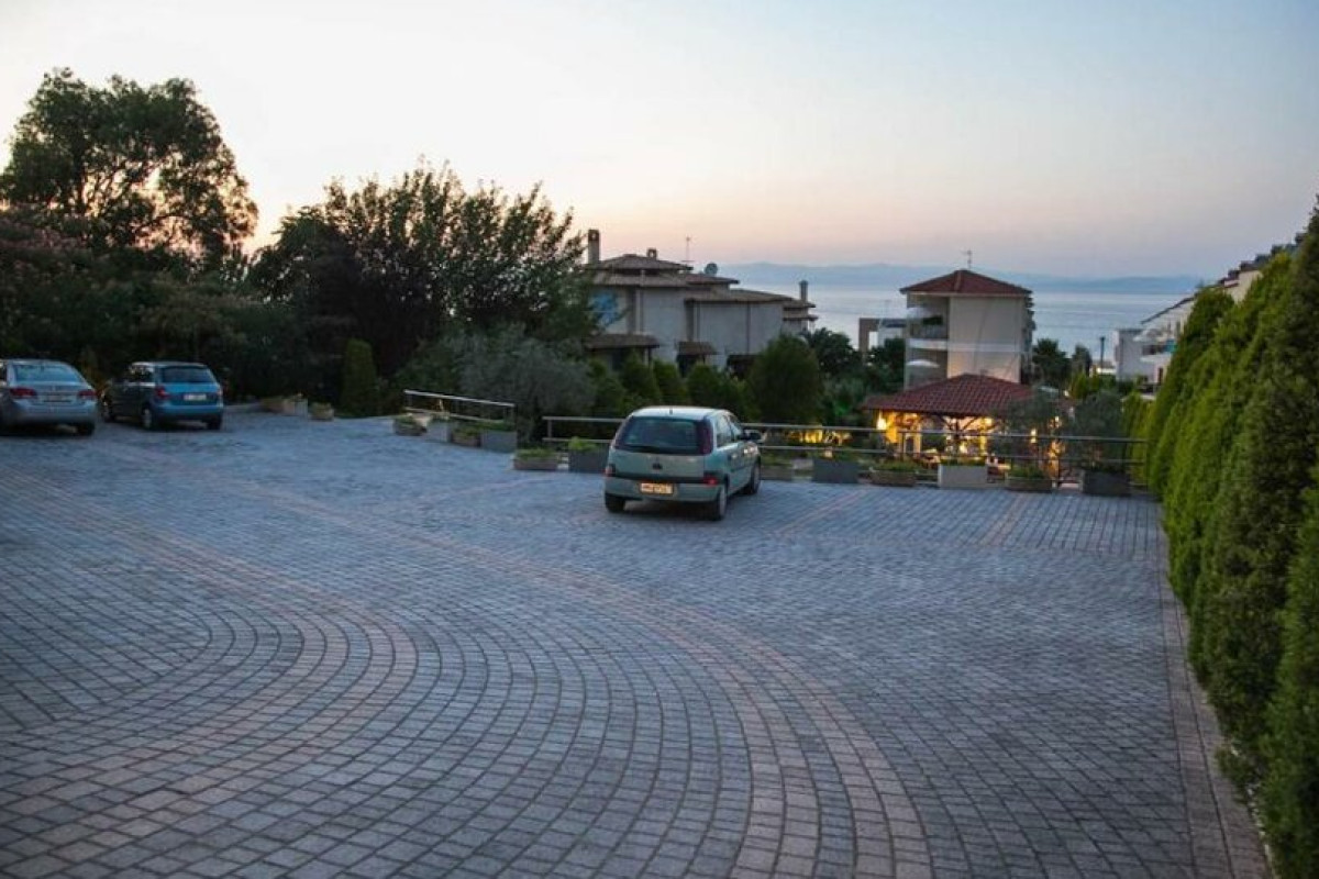 Sun Residence - Seaside Hotel  Suites