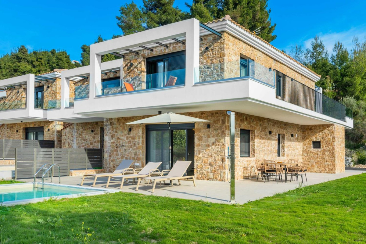 Epta Villas