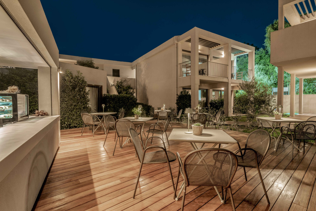 New Beach Hotel