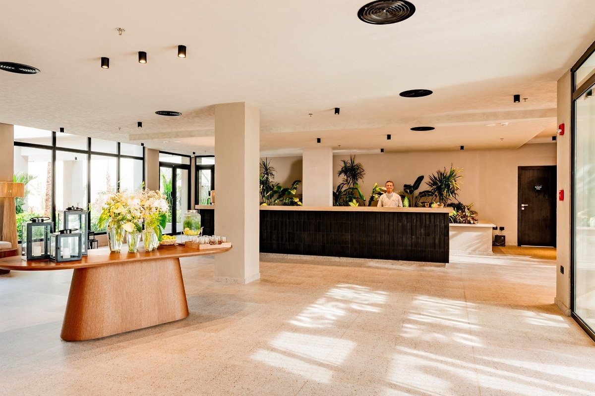 Sentido Naga Bay