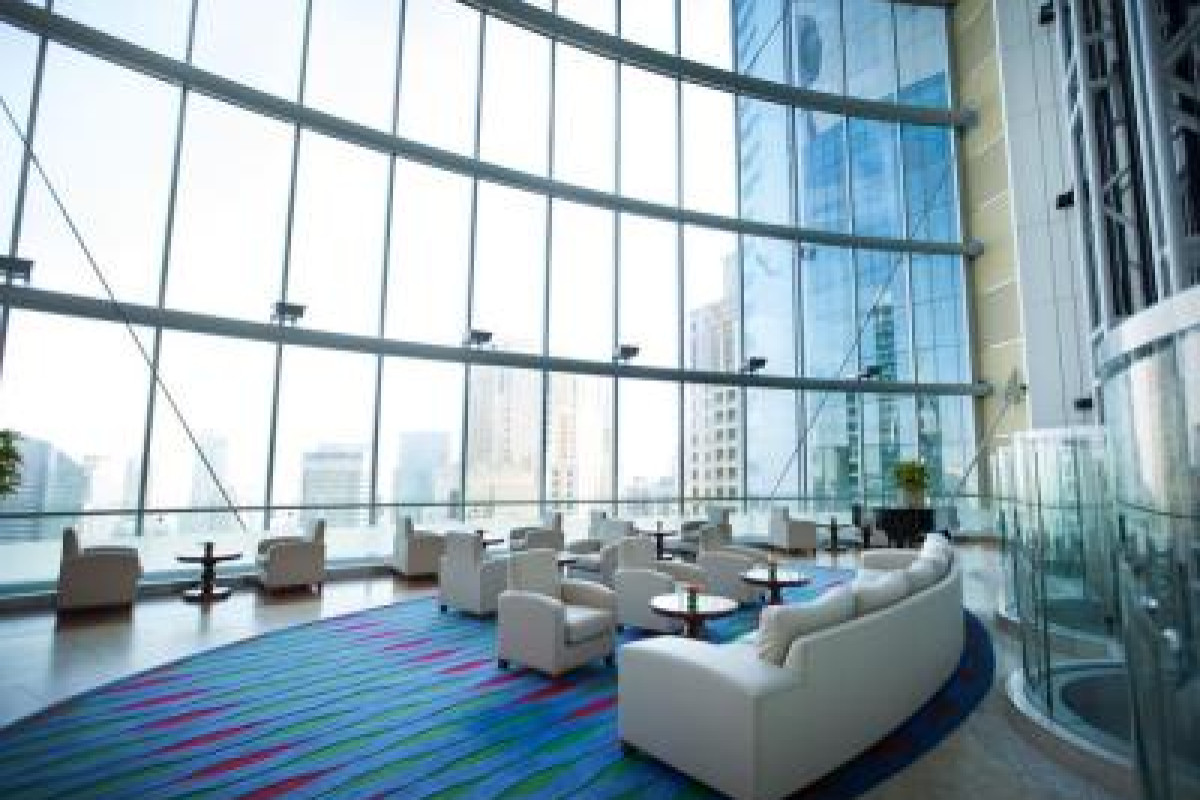 BLUE BEACH TOWER