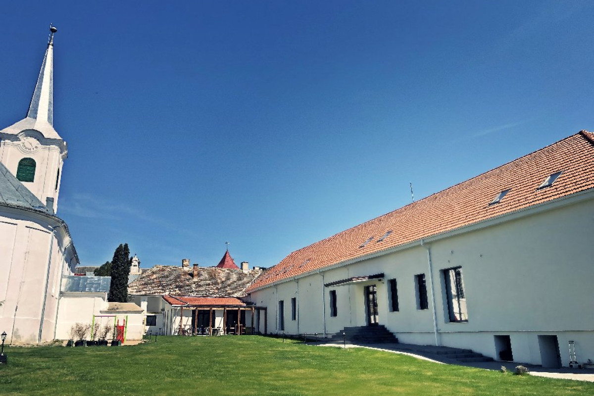 PENSIUNEA SALINA GYMNASIUM.