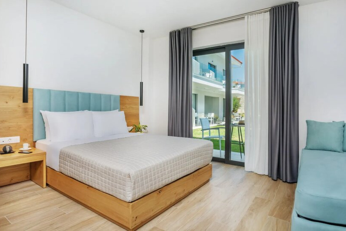 AlexMare Suites