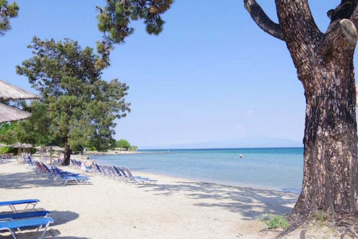 Rachoni Bay