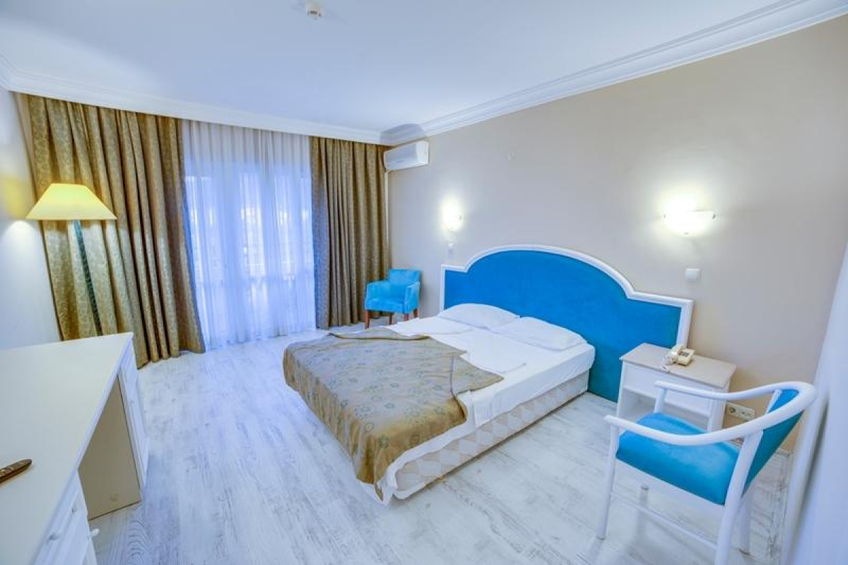 PROXIMA HOTEL