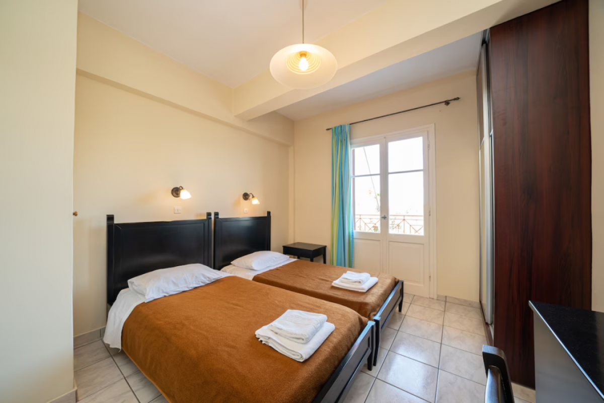 Lorenzo House Apartments