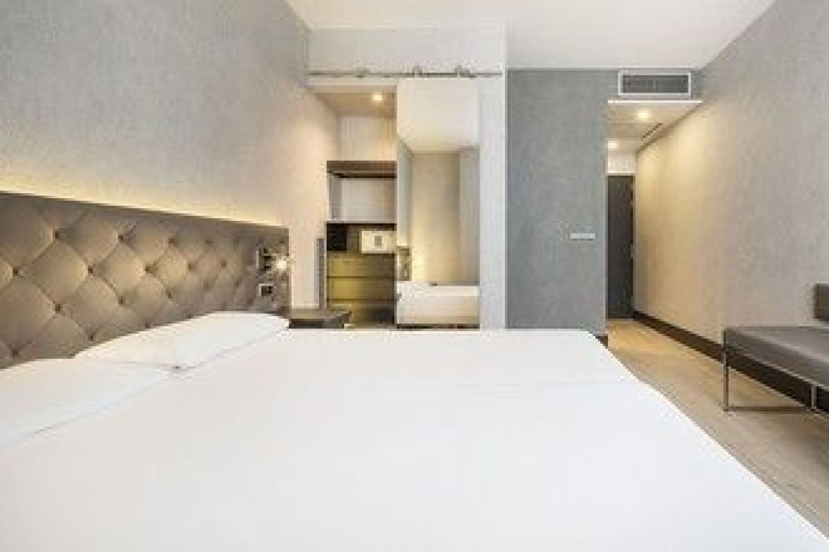 ILUNION BEL ART HOTEL