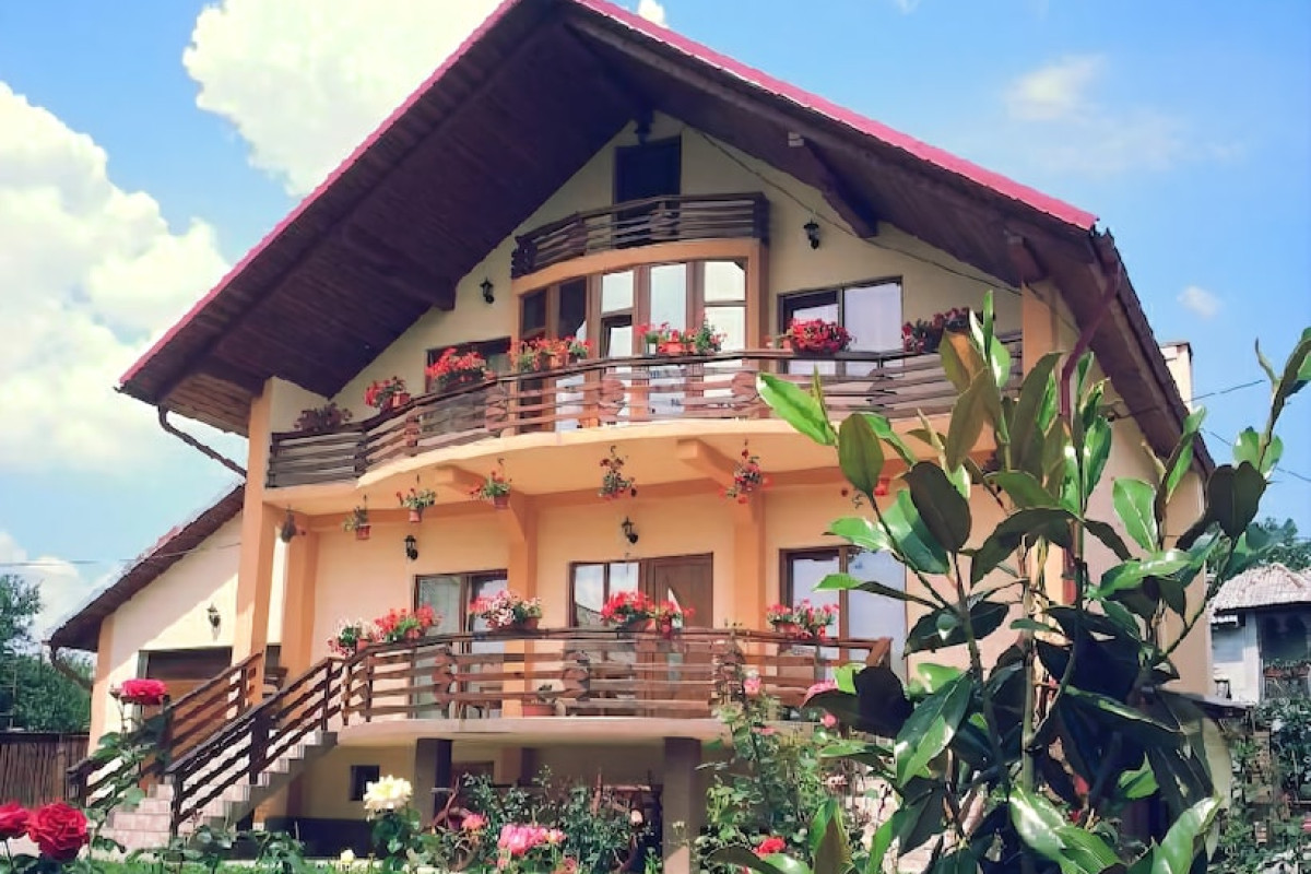 PENSIUNA MARAMURES-HOTENI