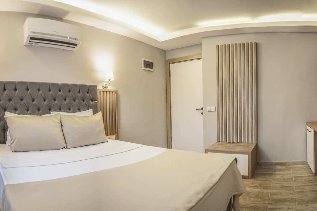 Hotel Bleu Nuit