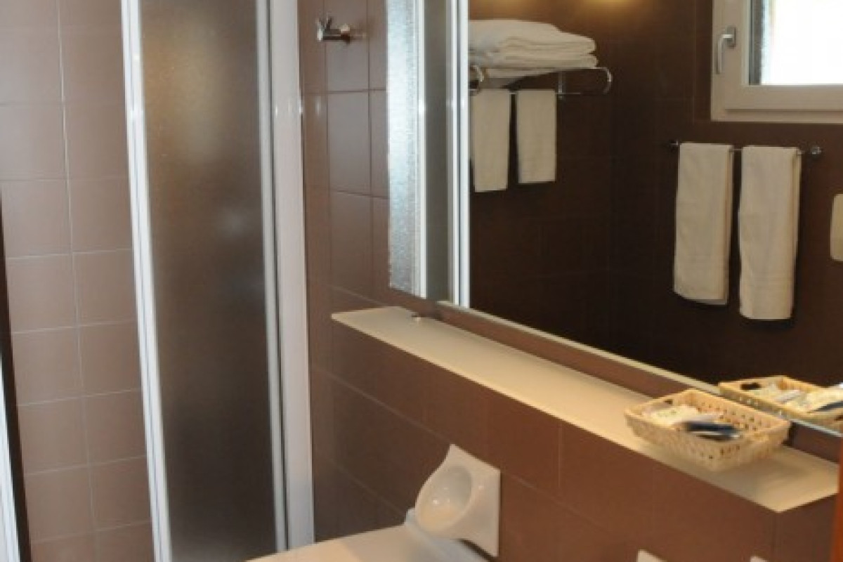 ARNICA HOTEL