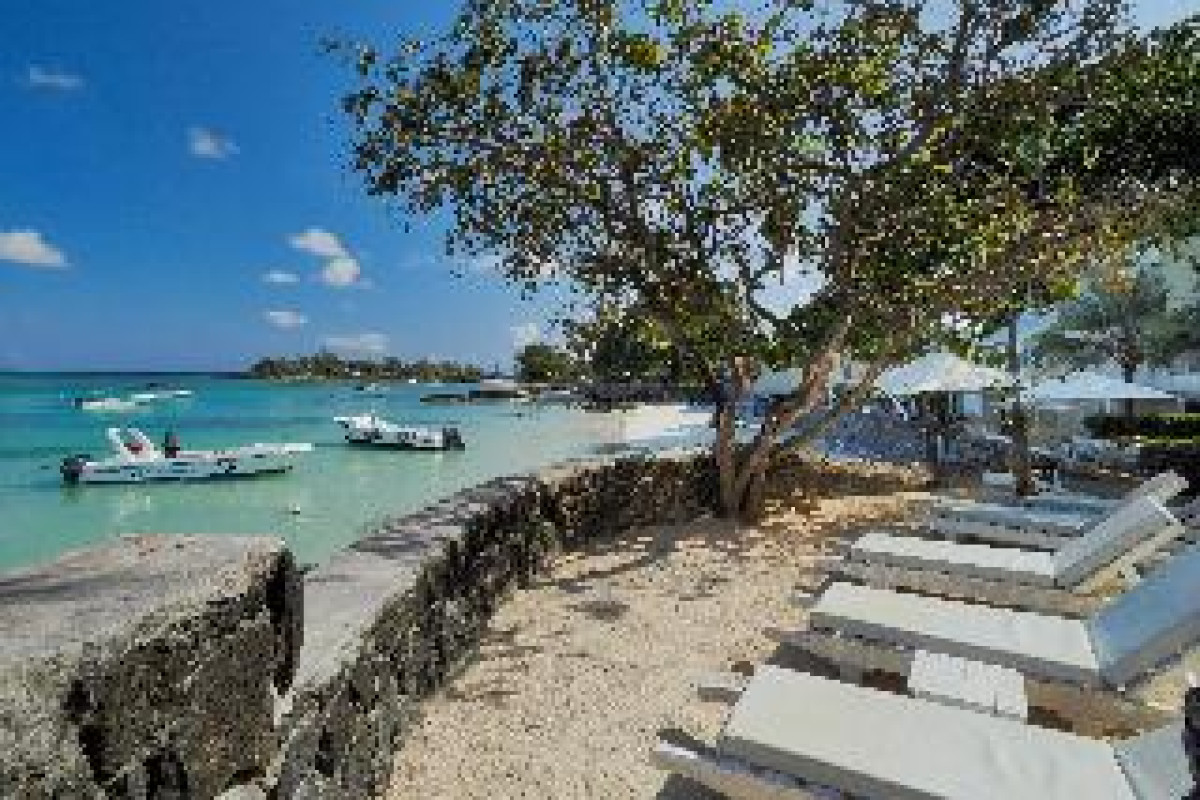 LE BEACH CLUB