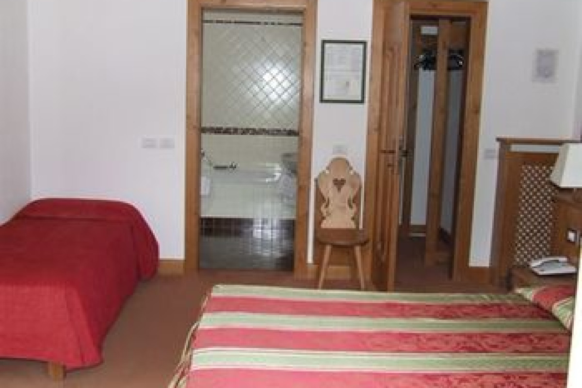 HOTEL AQUILA