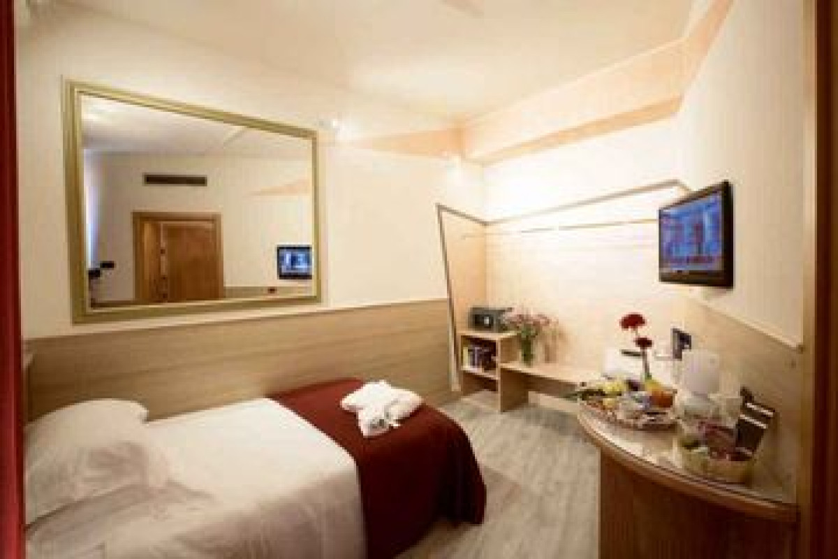 IH HOTELS MILANO ST. JOHN