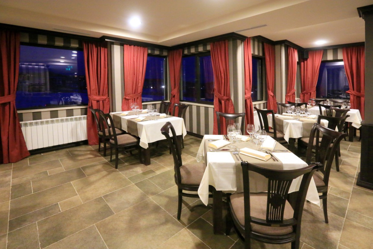 Royal Park Apartments (Bansko) 3*