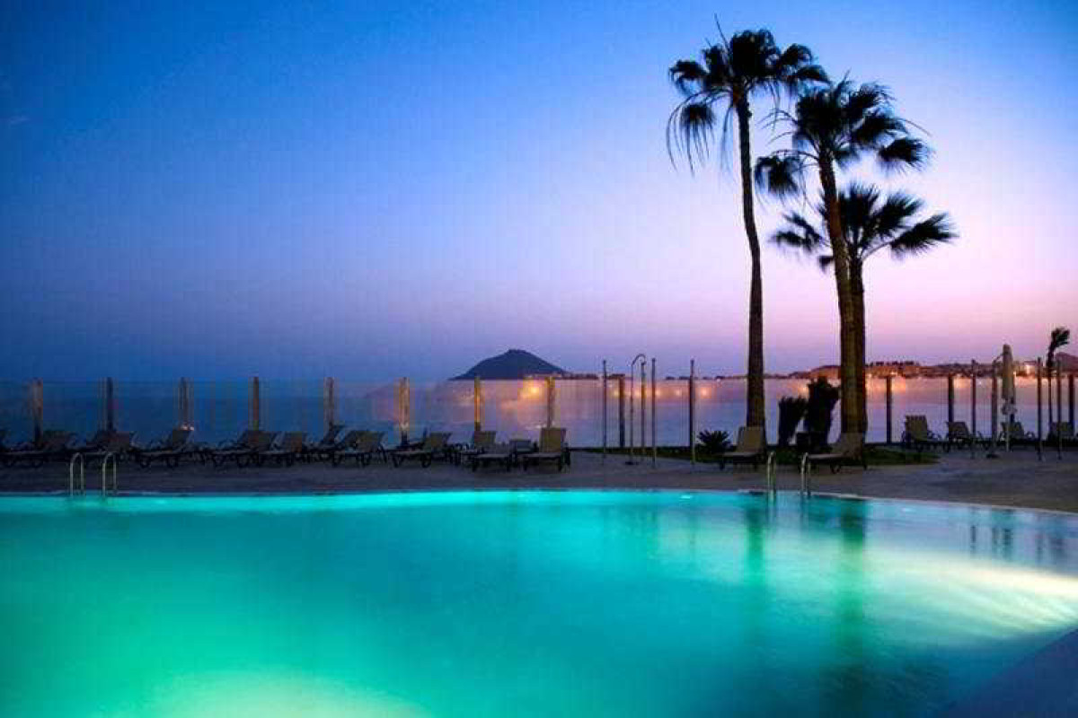 Kn Hotel Arenas del Mar (Adults Only)