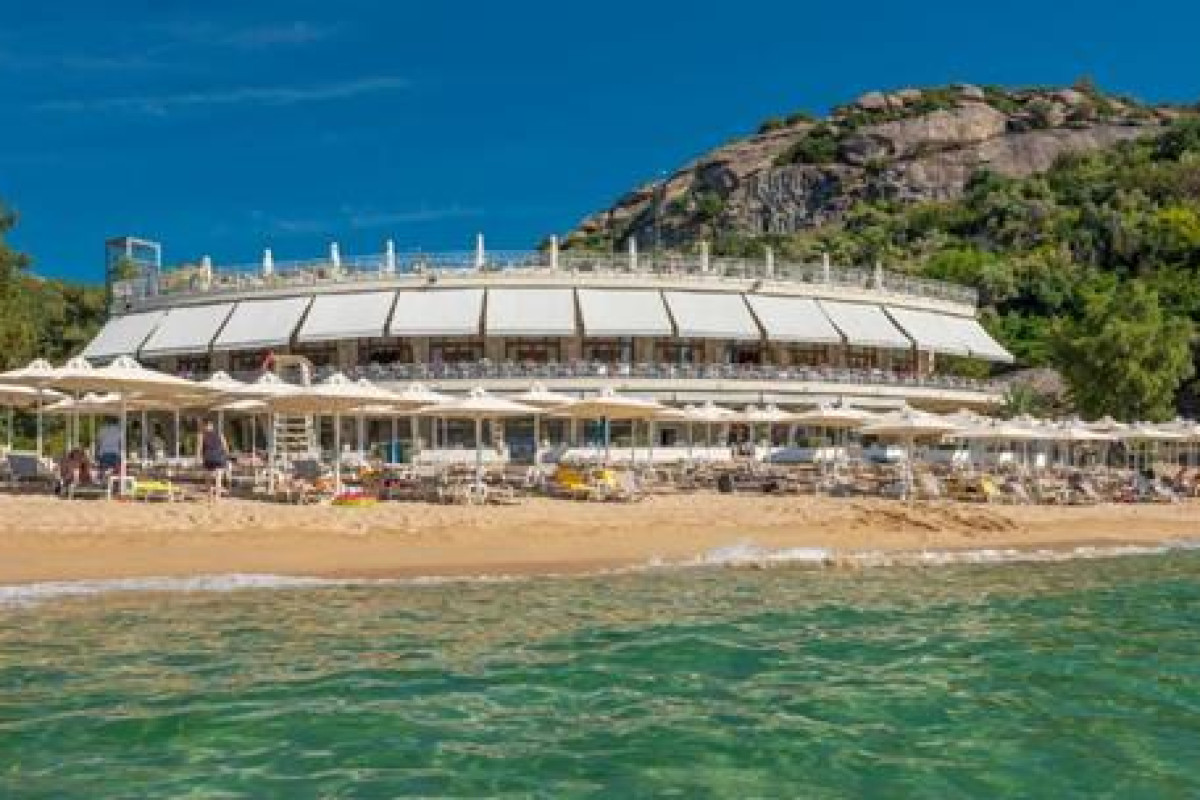 Tosca Beach Hotel