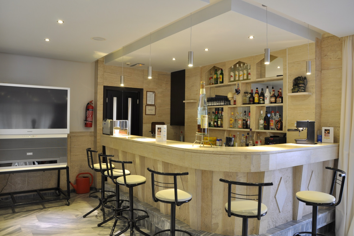 Dimitris Paritsa Hotel