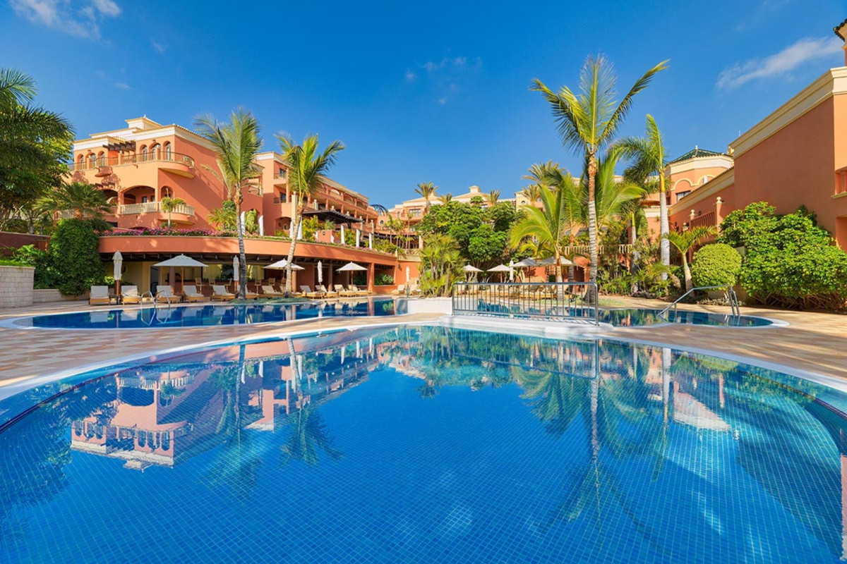 1881 Tenerife Madrigueras Golf Hotel