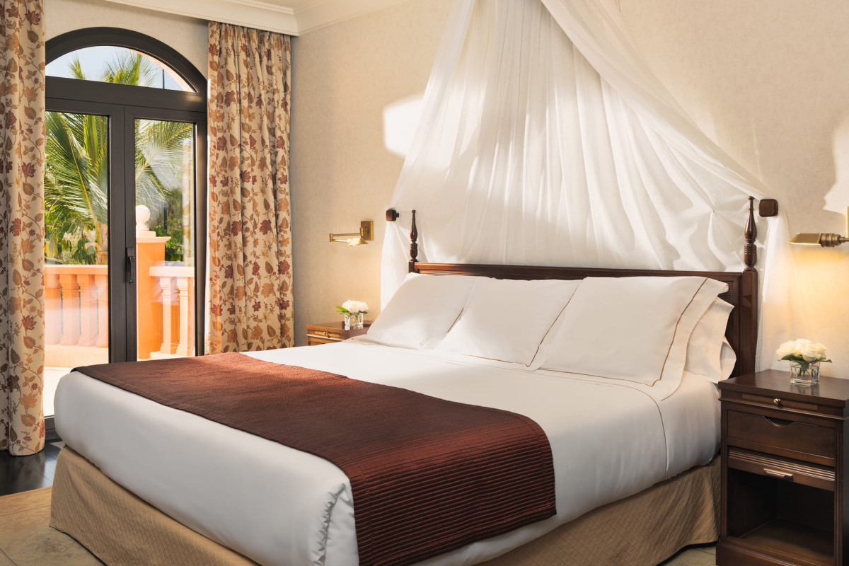 1881 Tenerife Madrigueras Golf Hotel