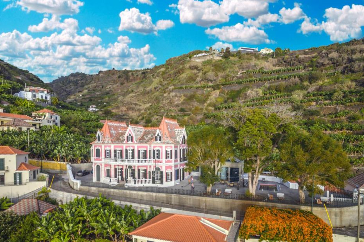 1905 Zinos Palace