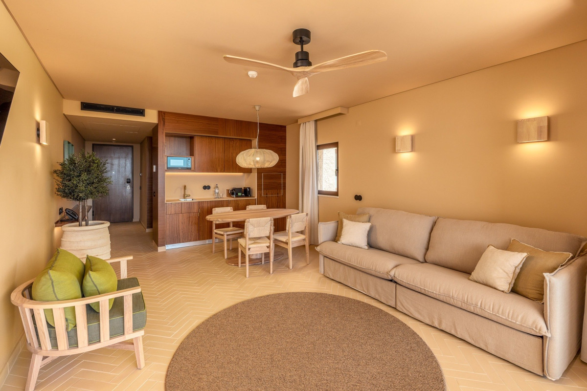 3HB Falesia Beach