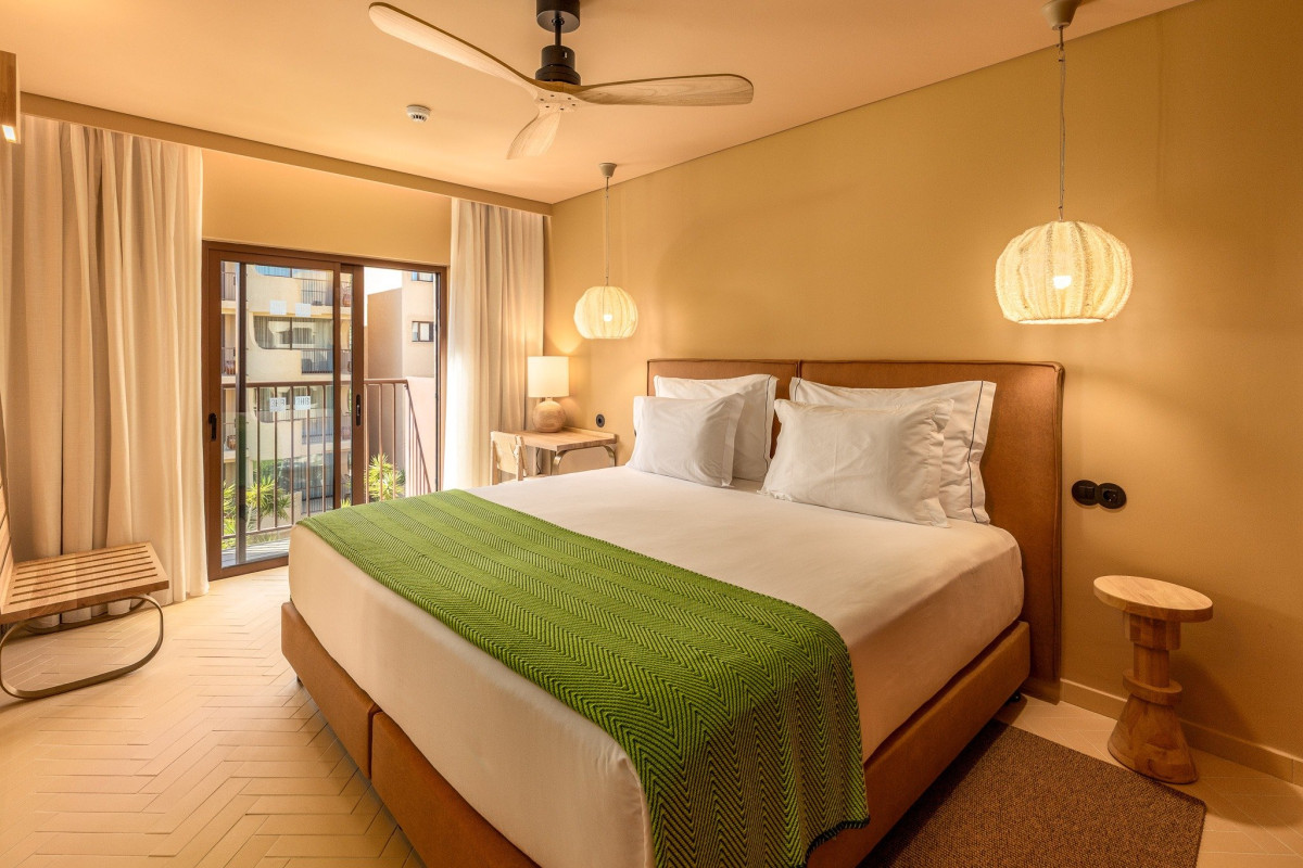 3HB Falesia Beach