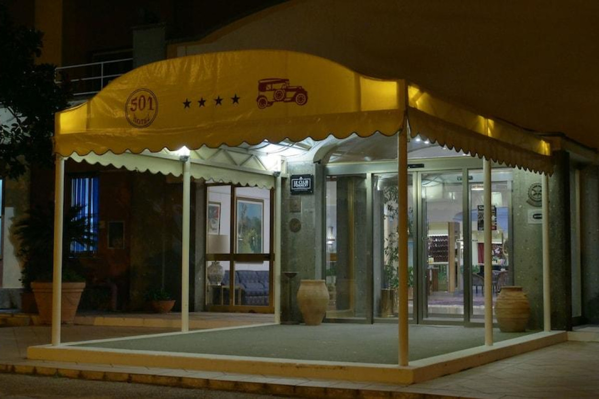 501 Hotel