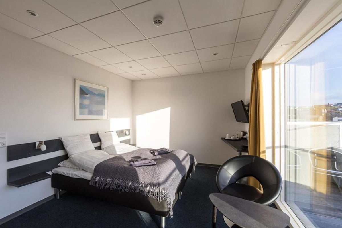 62N Hotel