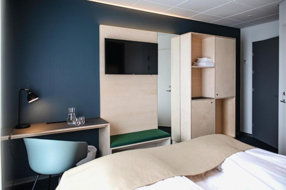 62N Hotel