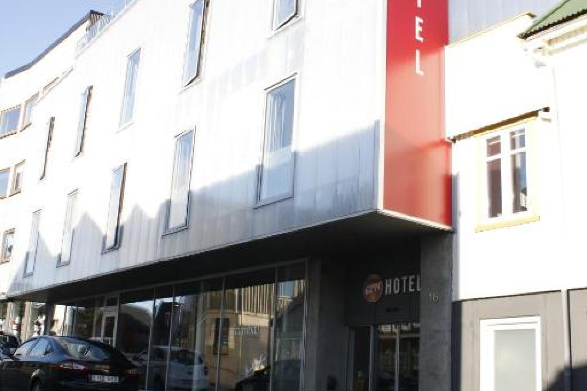 62N Hotel