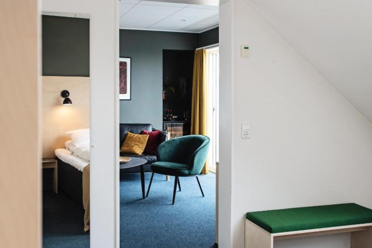 62N Hotel