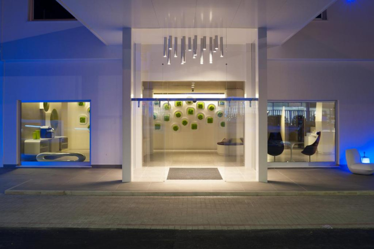 8piuhotel