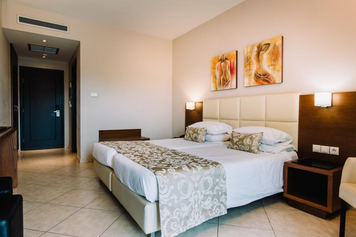 AAR Hotel and Spa