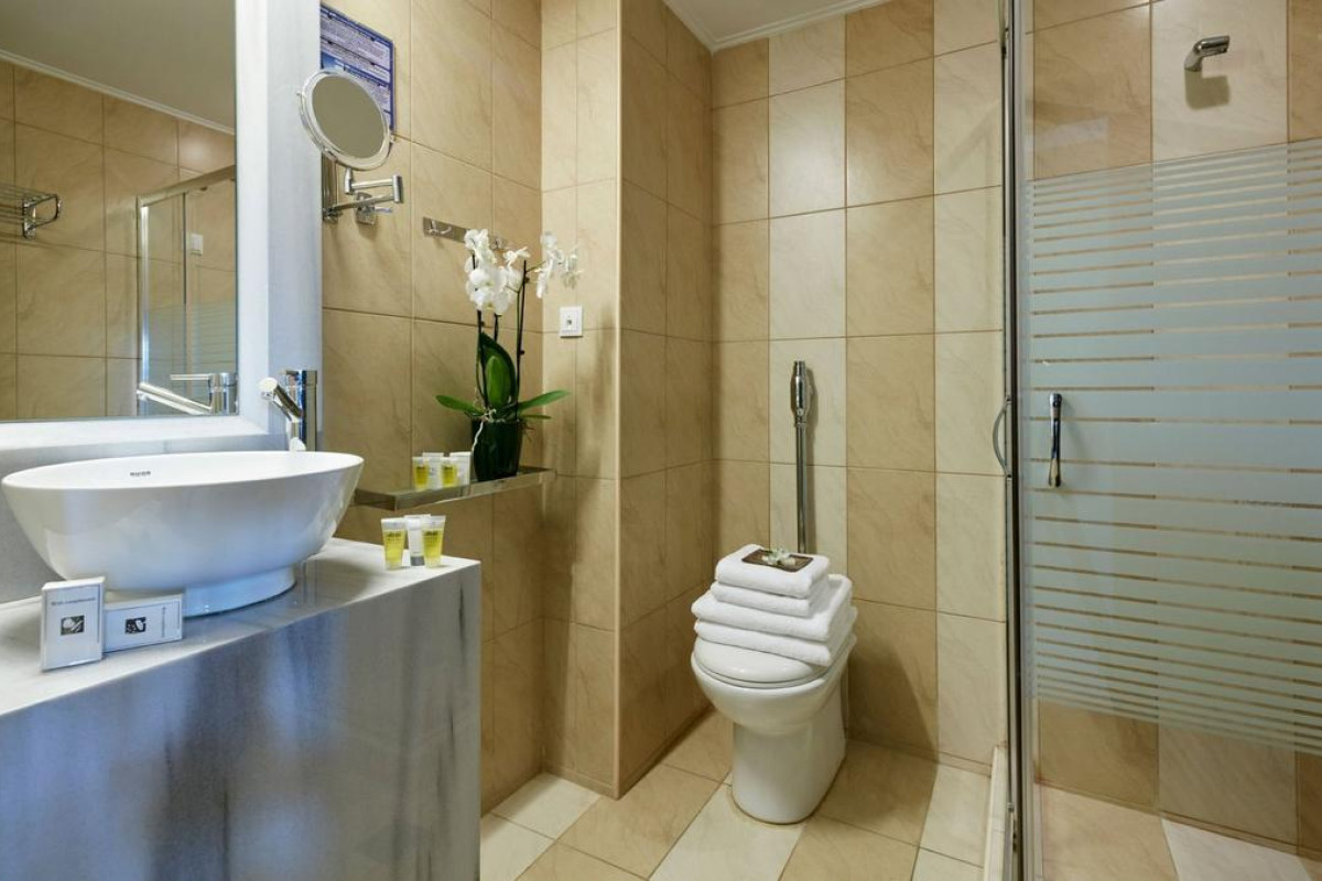 AAR Hotel and Spa